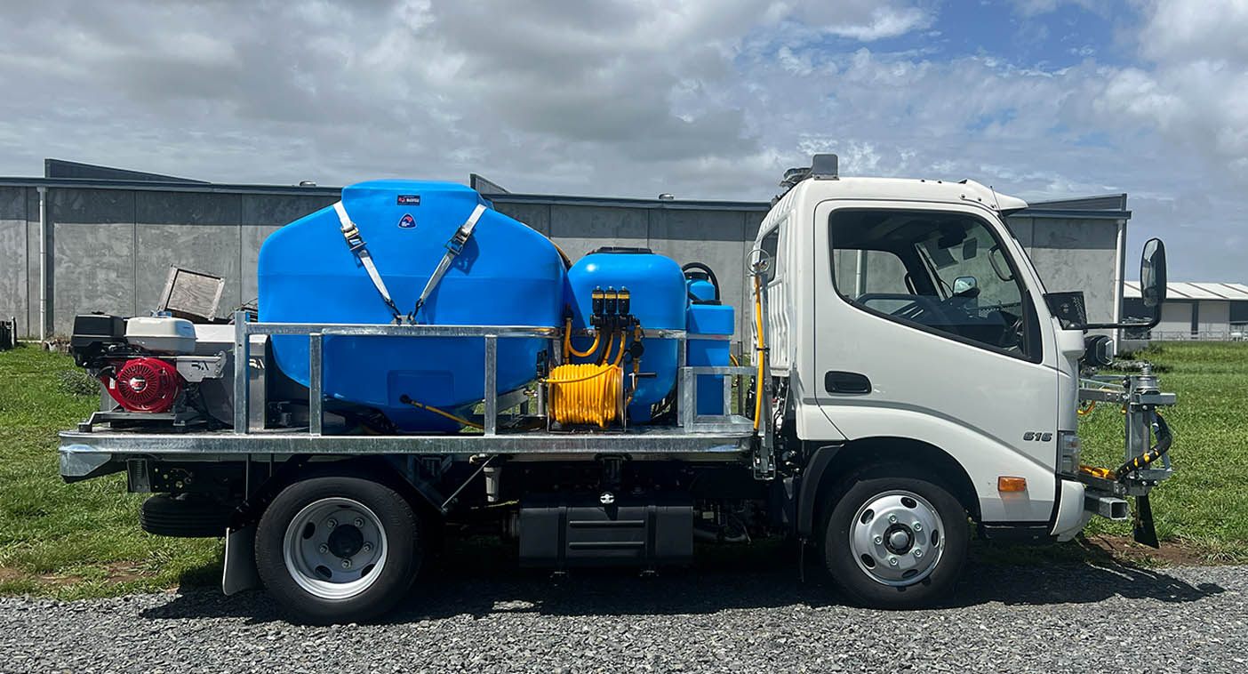 Hayes Spraying Roadside Services